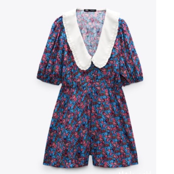 Zara Pants - Zara floral print contract collar jumpsuit romper NWT